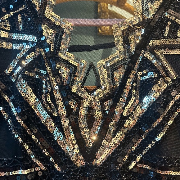 Amazon Cap Sleeve Beaded Black and Gold Dress - Picture 3 of 6